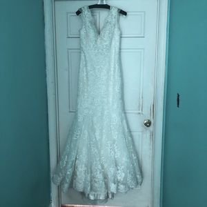 Maggie Sottero Wedding Dress